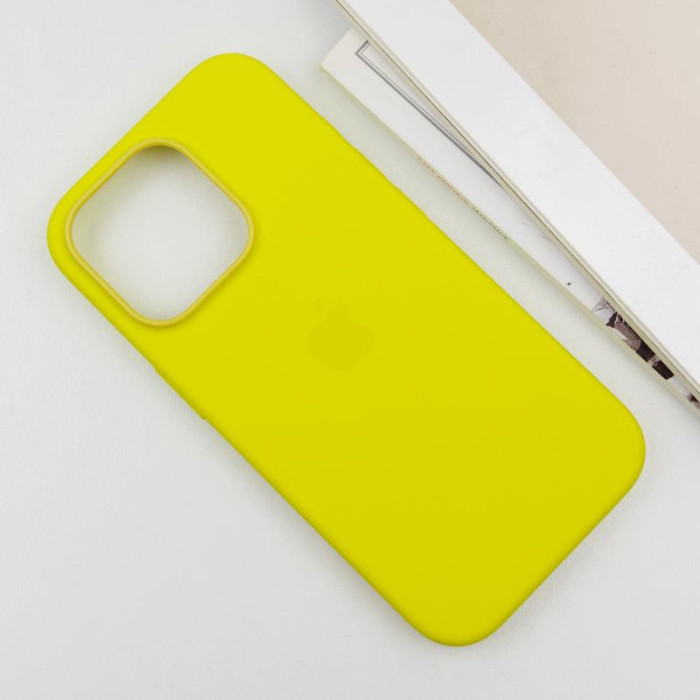 Чохол Silicone case (AAA) with Magsafe and Animation (button) для Apple iPhone 16 Pro Max (6.9') Star Fruit