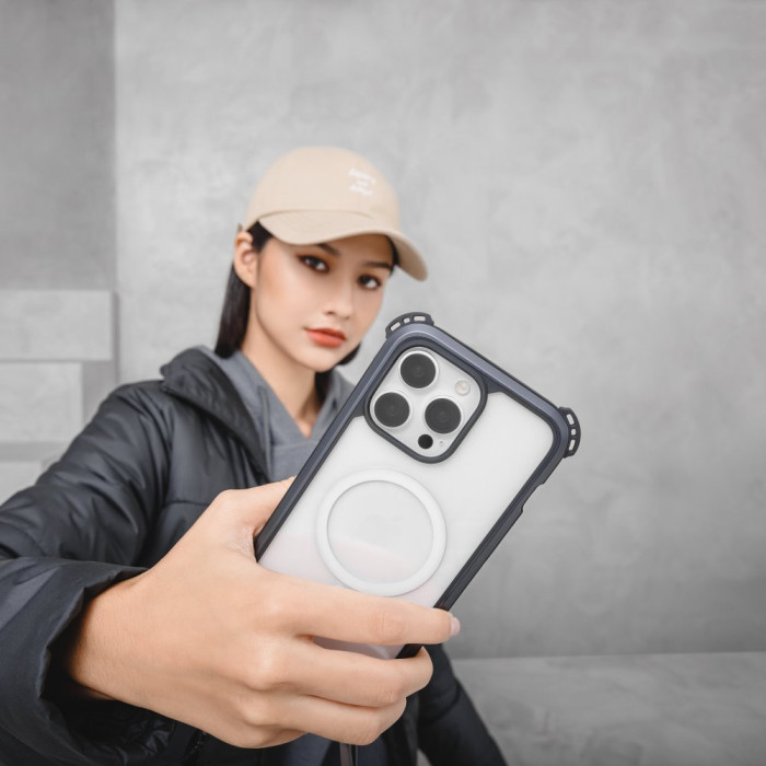 Чохол з ремінцем Switcheasy Odyssey Ultra M чорний для iPhone 15 Pro (MPH56P162EC23)