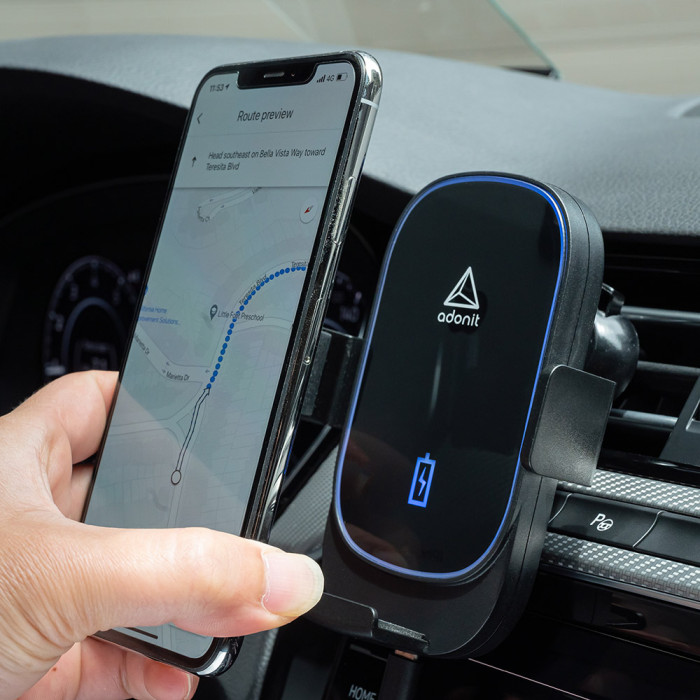 Автомобільна бездротова зарядка та утримувач Adonit 15W Wireless Car Charger чорна