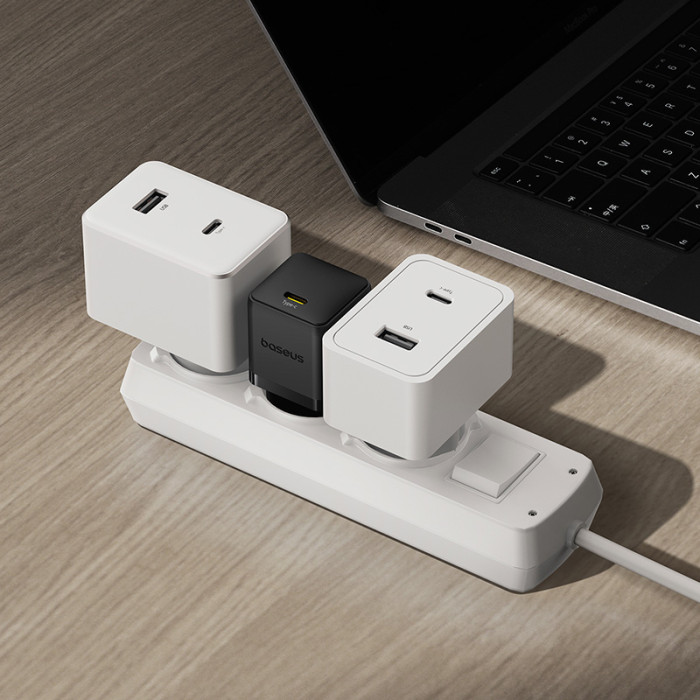 Мережевий зарядний пристрій Baseus Palm Fast Charger 1C 30W EU Cluster Black
