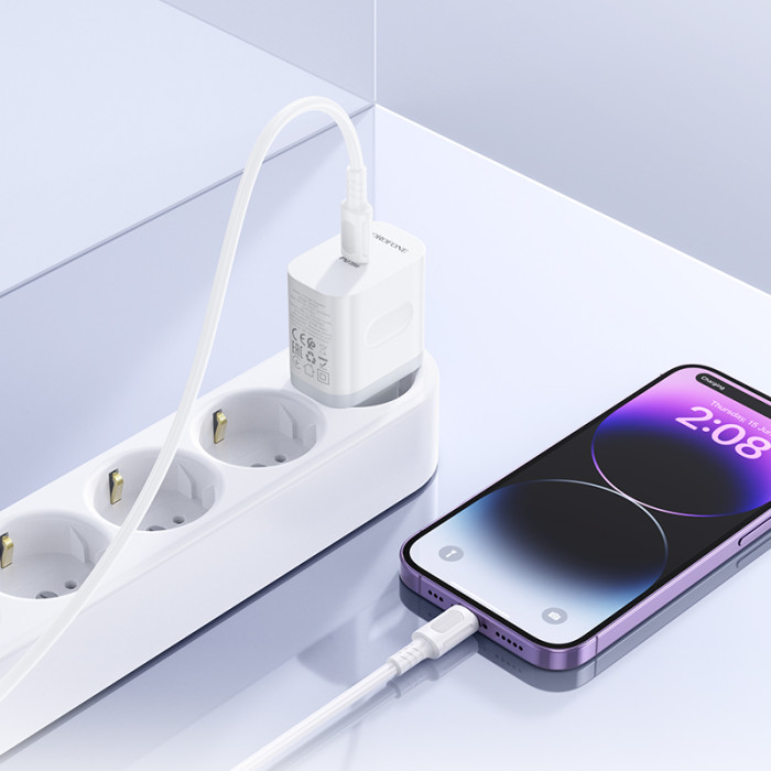 Мережевий зарядний пристрій BOROFONE BA99A Breeze single port PD20W charger White