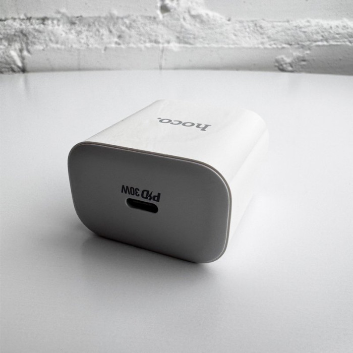 Мережевий зарядний пристрій з кабелем HOCO C76A Pro Majestic single port PD30W charger set (C to iP)(EU) White