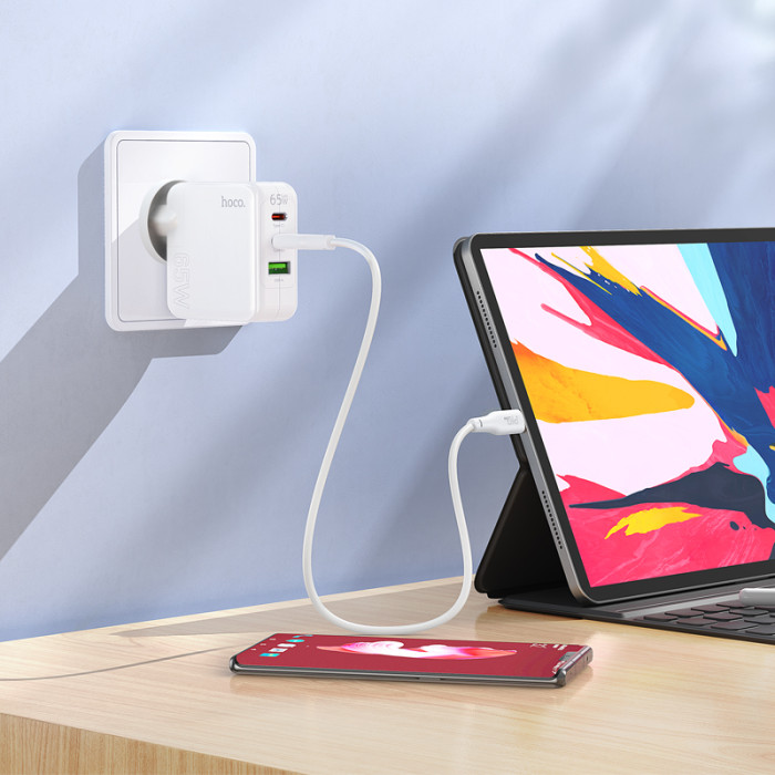 Мережевий зарядний пристрій HOCO C115A Header PD65W  GaN three-port(2C1A) charger White