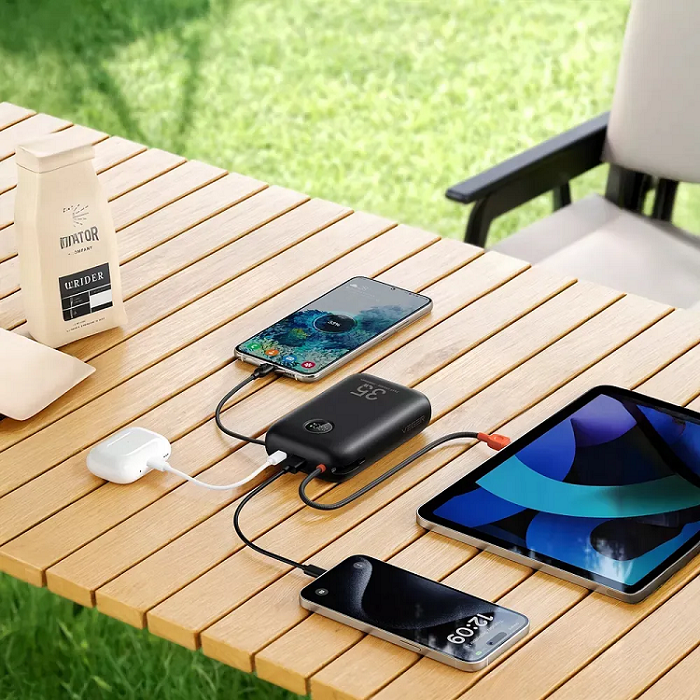Зовнішній акумулятор VEGER Built-In 2 cables Ultra Mini 30000mAh
